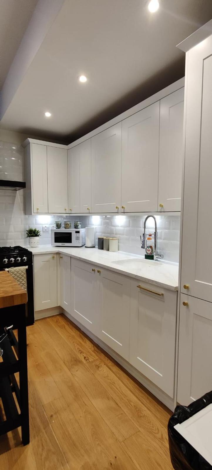 Meadowbank Residence 3-Bed Эдинбург Номер фото