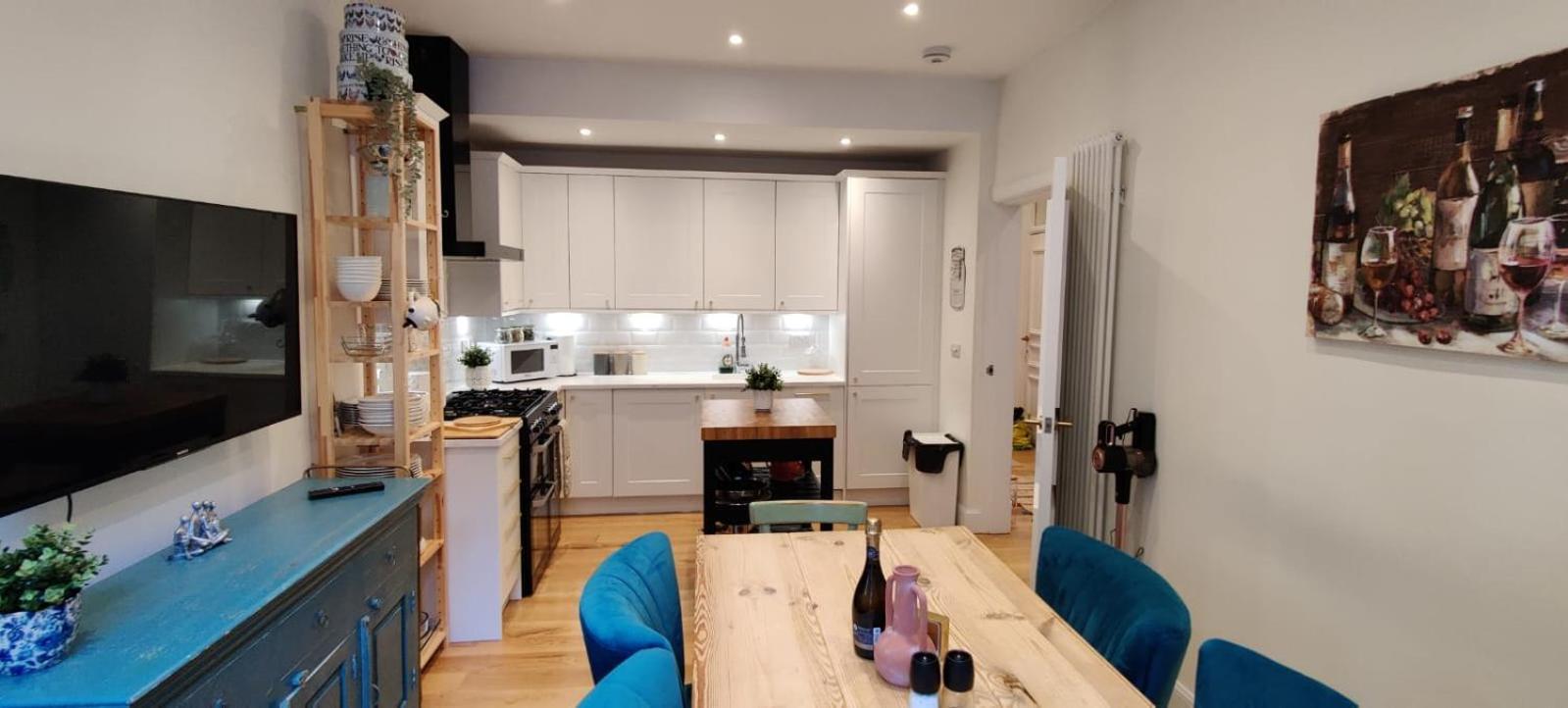 Meadowbank Residence 3-Bed Эдинбург Номер фото