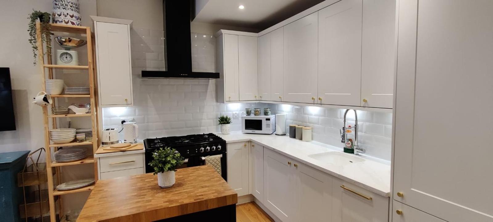 Meadowbank Residence 3-Bed Эдинбург Номер фото
