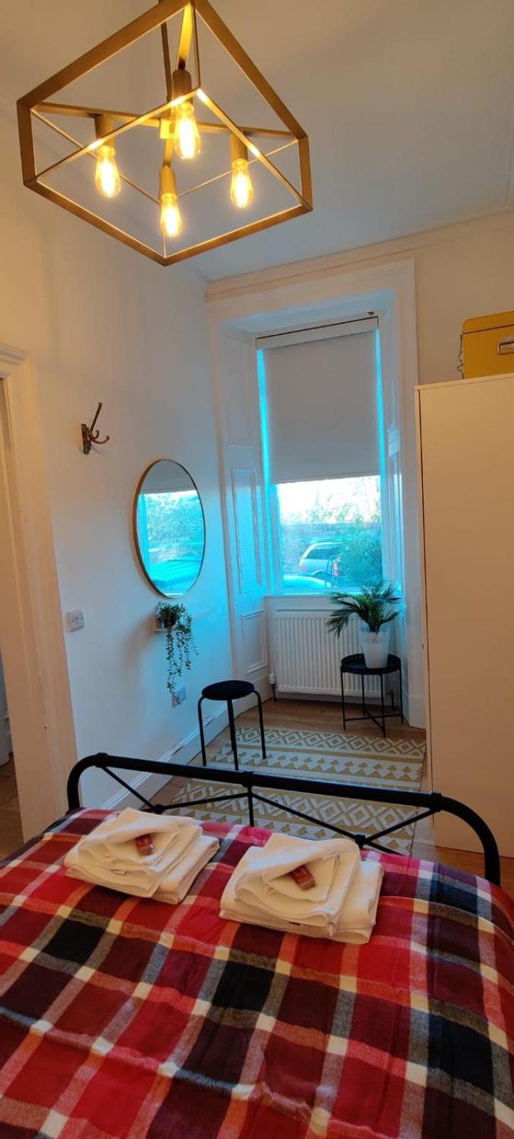 Meadowbank Residence 3-Bed Эдинбург Номер фото